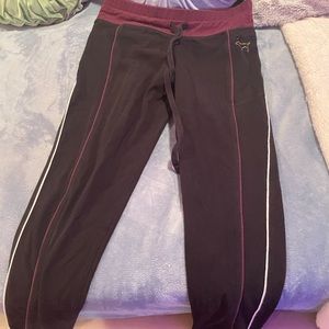 Pink leggings/yoga pants